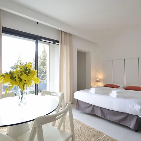 Lejlighedshotel La Perle D'eze - 4*