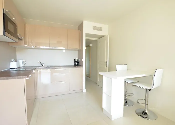 Aparthotel La Perle D'eze - 4*