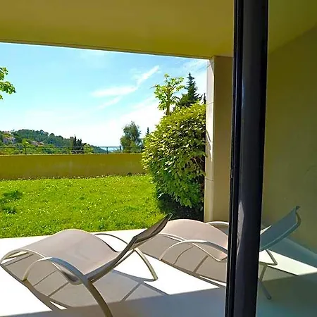 Aparthotel La Perle D'eze -