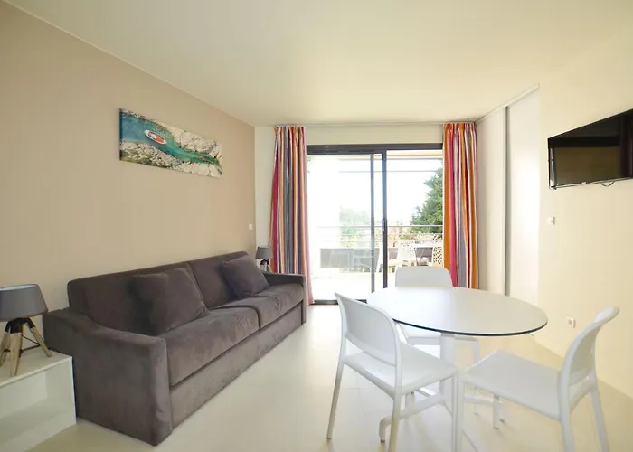 La Perle D'eze - Эз